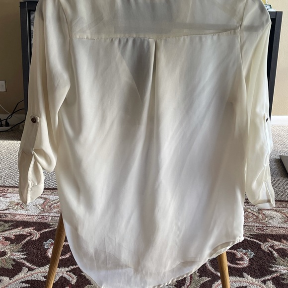 Akira Label Creamish White Blouse - Picture 3 of 7
